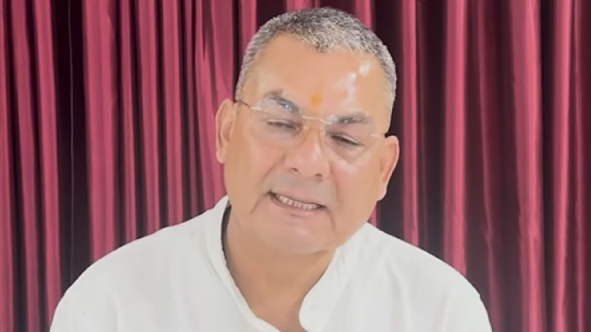 सरकारको चार सदस्यीय वार्ता टोलीसँग भिड्न प्रसाईले बनाए नौं सदस्यीय वार्ता टोली