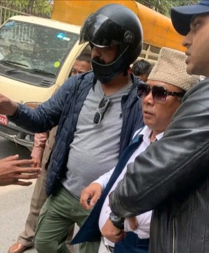 रेशम चौधरी पक्राउ परेपछि भाँडियो पार्टी एकता, सबै कार्यक्रम रद्ध