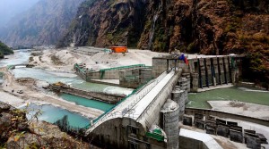 जलविद्युत् आयोजनामा जेनजीको नाममा सित्तैमा सेयर आतंक, राज्य निरिह