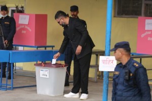 रास्वपाका सभापति रवि र वरिष्ठ नेता बालेनले कहाँ बाट गरे मतदान ?