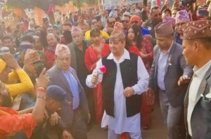 पूर्वराजा ज्ञानेन्द्र शाहले जानकी मन्दिरमा गरे पूजापाठ