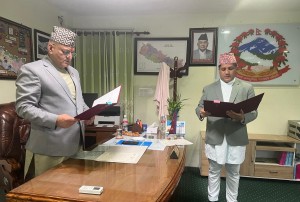गोरखाका डाक्टर देवकोटालाई गण्डकीका मुख्यमन्त्री दिए योजना आयोग