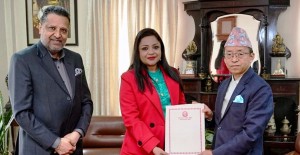 बुबाको मोरक्कोको अवैतनिक महावाणिज्यदूतको जिम्मा छोरीलाई सुम्पियो