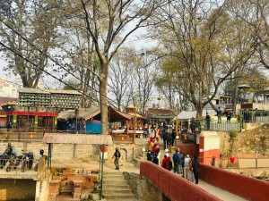 देशभर एकैसाथ शान्तपूर्वक मतदान जारी