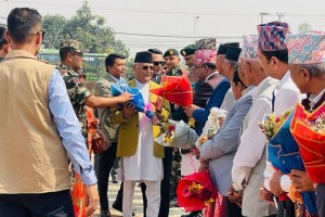 शनिवार सबेरै प्रधानमन्त्री ओलीले चाले लुम्बिनीमा पाईला