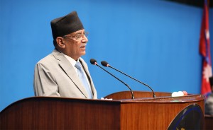 कसले भनेर हतियार किन्न लागेको भन्दै प्रचण्डले खोजे ओलीको जवाफ