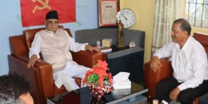 ‘विप्लव’ संग आँखा जुधाउन प्रचण्ड पुगे हरिसिद्धि, तातोपानी पिएर फर्किए