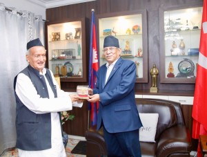 मोदीले नेपाली भाषामै दोहोरो संवाद गर्ने कोश्यारीलाई किन पठाए नेपाल ? को-को भेटे ?
