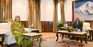 राष्ट्रपति रामचन्द्र र प्रधानमन्त्री सुशीलाको शितलनिवासमा खासखुस