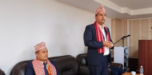 सहसचिव भएको महिना दिनमै उद्योगको डिजी पड्काएका तिवारीले सम्हाले अध्यागमन  