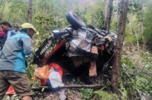 जिप दुर्घटनामा आठ जनाले ज्यान गुमाए, पाँच गम्भीर घाईते