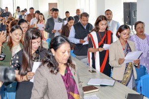 रास्वपाका नवनिर्वाचित पदाधिकारी तथा केन्द्रीय सदस्यले लिए शपथ