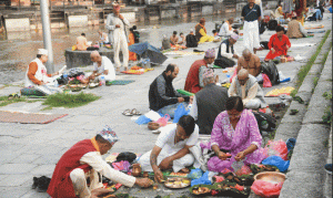 सोह्र श्राद्ध आजबाट सुरु, श्राद्ध गर्नेको भीड