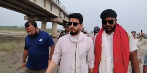 दुई तिहाई नजिकको शक्तिशाली सरकारका मन्त्रीलाई नागरिकले किन लगाए धारे हात ?