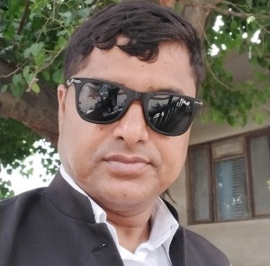 प्रधानमन्त्री वालेन्द्रको अड्डाका अधिकृतले युवतीलाई लिङ्ग देखाएपछि प्रहरीले खोरमा कोच्यो