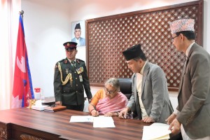 अन्तरिम प्रधानमन्त्री सुशीला कार्कीले पदभार ग्रहण गरिन्