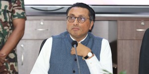 भए भरका ‘क’ वर्गमा सूचीकृत बैंकका सीईओसँग अर्थमन्त्री वाग्लेको आँखा जुधाई 