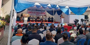 उम्दा करदाता राजबहादुर शाहलाई ओढाईयो छाता, को-को हुन् धेरै कर तिर्ने करदाता ?