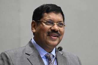 यताका प्रधानन्यायाधीशले डाकेपछि उताका प्रधानन्यायाधीश आजै हाजिर