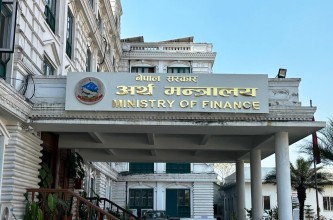 सरकारी कर्मचारीको तलब बढ्ने पक्का, २० प्रतिशत बढ्छ कि २५ प्रतिशत ?