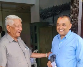 कांग्रेस महामन्त्रीका ससुराले पार्टी मुख्यालयमै पलेंटी कस्ने, किन भए उग्र ?