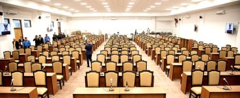 प्रतिनिधिसभाका भएभरका नयाँ सदस्यको घाम ढल्किएपछि आजै शपथ