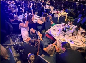 डोनाल्ड ट्रम्पसमेत सहभागी रात्रिभोजमा गोली चल्दा भगाभाग