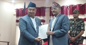 बागमतीका मुख्यमन्त्रीको योजनामा एमालेले खन्यायो तातोपानी, तीन मन्त्री वेवारिसे