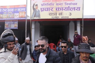 जहाँ थियो एमालेको घेरो त्यहिँ बालेनले मारे एक फेरो 