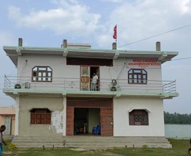 प्रमुख प्रशासकीय अधिकृत हाजिर नभएको भन्दै मेयरले नै लगाए नगरपालिकामा ताला