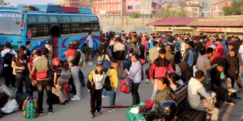 काठमाडौँ उपत्यकाबाट आफ्नो घर फर्किनेको संख्या एक लाख नाघ्यो 