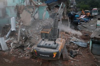 अहिलेसम्ममा काठमाडौं उपत्यकाभित्र २ हजारभन्दा बढी घरटहरा भत्काईयो