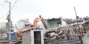 चौबीस क्यारेटका सुकुमबासीलाई सरकारले कता लग्यो ?