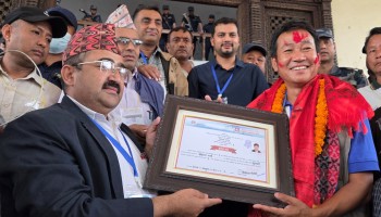 प्रश्नको जवाफ नदिने व्यक्ति भन्दै हर्कले बालेनलाई यसरी हाने झटारो 