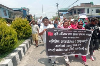 प्रधानमन्त्री वालेन्द्रलाई मतदान गरेका सुकुम्वासी आन्दोलनमा उत्रिए