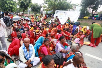 लघुवित्तपीडितले माइतीघर मण्डलामा कसे पलेंटी 