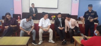 कीर्तिपुरस्थित होल्डिङ सेन्टरमा झर्को र फर्को, खरिपाटी होल्डिङ सेन्टरमा मन्त्रीको लर्को 