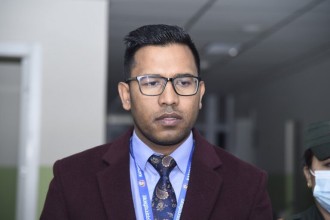 निलम्बित सहसचिव परियारले अदालती  प्रक्रियाको सम्मान गर्ने, नबिराएको दाबी