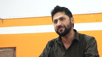 रवि लामिछानेले ‘निलो क्रान्ति’ प्रयोग गरेर सिंहदरबार पुरै पोत्ने