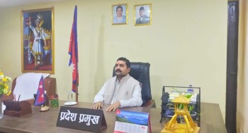 ओलीको कोटाबाट मधेश प्रमुख बनेका अहिराजलाई प्रहरीले लगायो हत्कडी