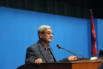 रेशम चौधरी पक्राउ काण्डमा गृहमन्त्री लेखकले संसदमा लगाए बेलिबिस्तार