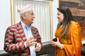 बसेरा होटलमा बयान दिएर रामकुमारी झाँक्रीले बा भेटेर बर्को ओढ्ने 