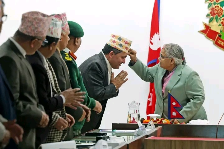 बुधवारदेखि जागिर थालेका एकनारायण मंगलबार घर गए, ३६ बर्षमा के-के गर्न भ्याए ?