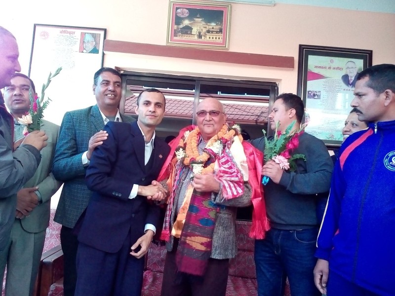 पटके घुस्याहा अधिकृतलाई अख्तियारको काँजो, संगठनले किन थाप्छ काँध ?