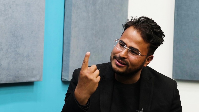 राप्रपाका एक्ला निर्वाचित सांसद शाहीले ‘जुँगाको लडाइँ’ गर्नेलाई हाने झटारो