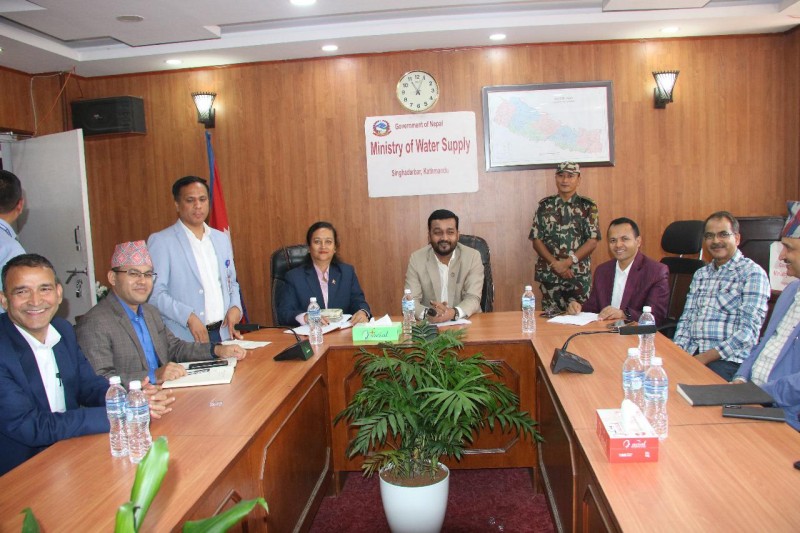 दसैंको समयमा अत्यावश्यक काम पर्न सक्छन फोन अफ नगर्नु होला : मन्त्री यादव