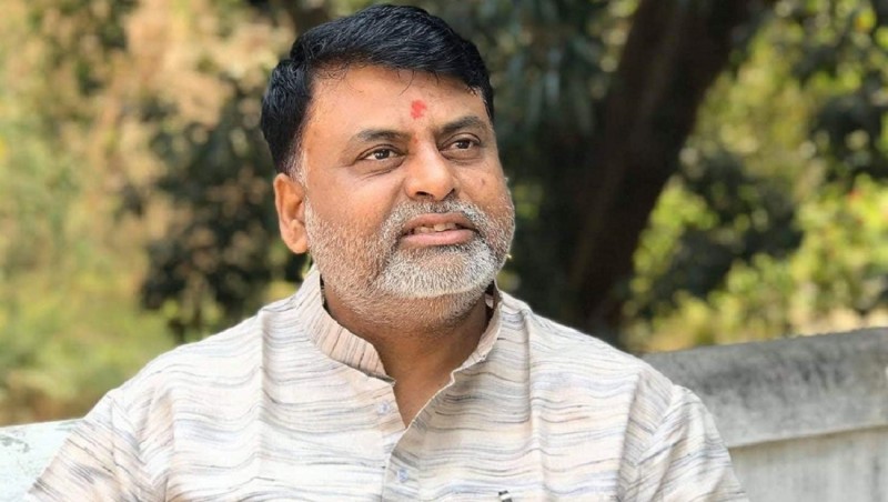प्रचण्डले भरतलाई बोकेपछि मधेशका मुख्यमन्त्रीले २६ दिनमै यसरी बिसाए भारी