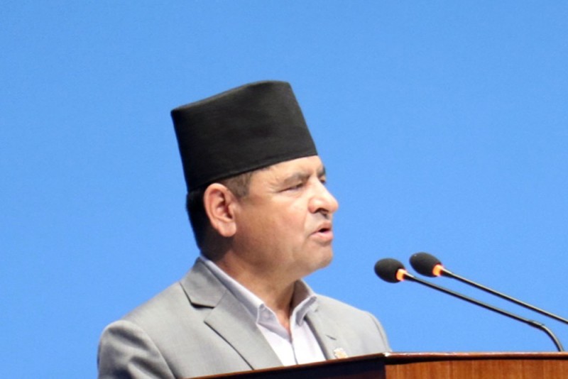 शहरी मन्त्री प्रकाशमानको सांसद ज्वालाले उछितो काढे, कांग्रेस सांसद पड्किए 