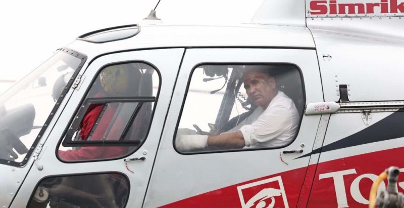 बेलुन पड्किएर घाइते भएका अर्थमन्त्री पौडेल घर फर्किए