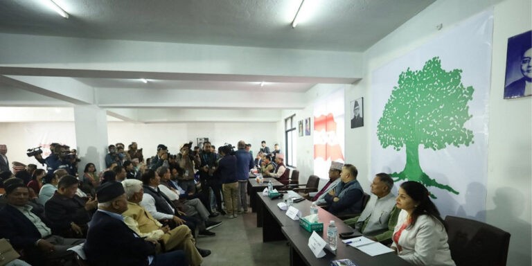 कांग्रेस केन्द्रीय कार्यसमितिको बैठक आज पनि निरन्तर 